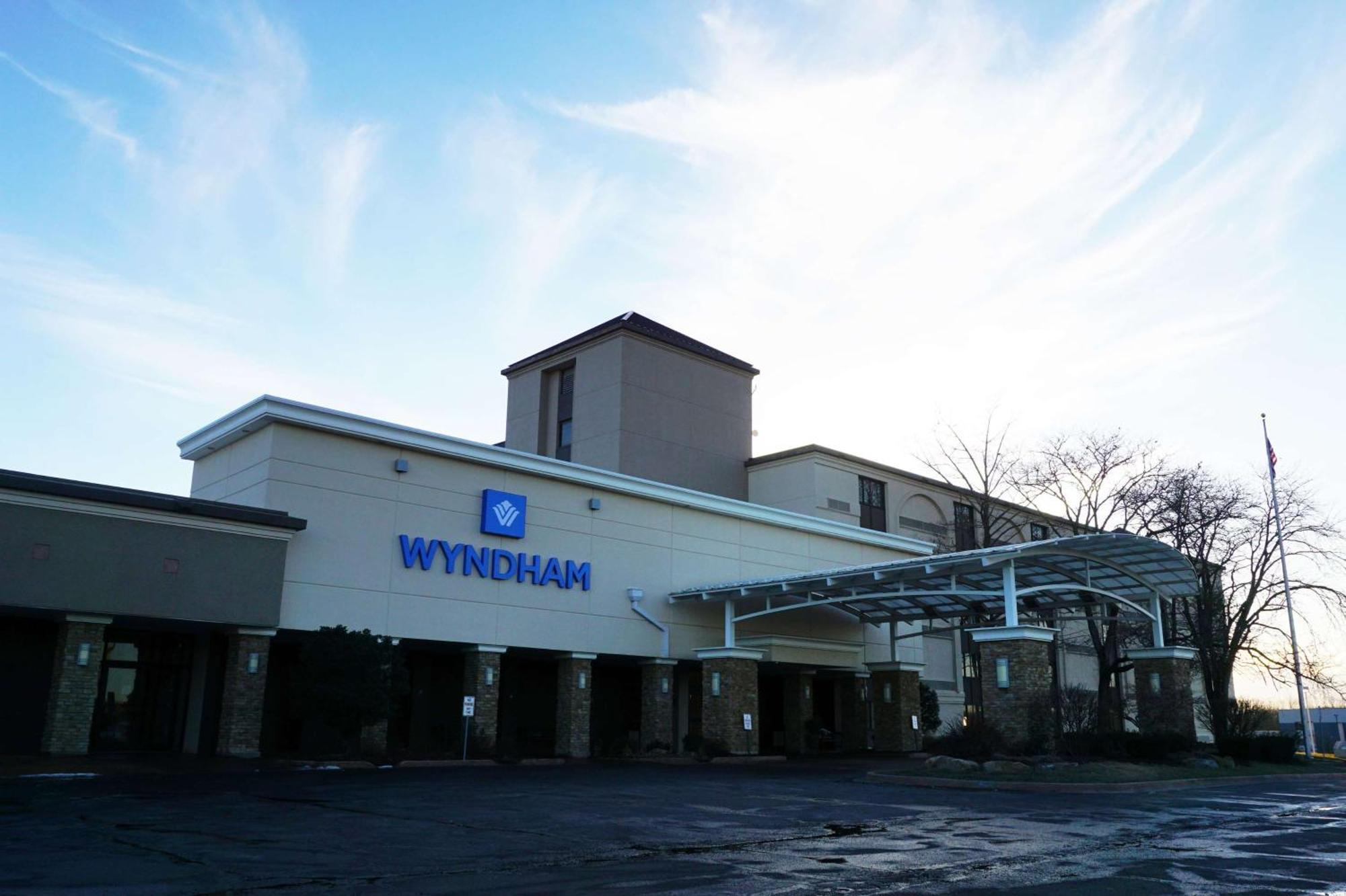 Wyndham Executive Center Columbia Hotel Exterior photo